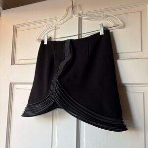 Stylish Black Mini Skirt. SB3